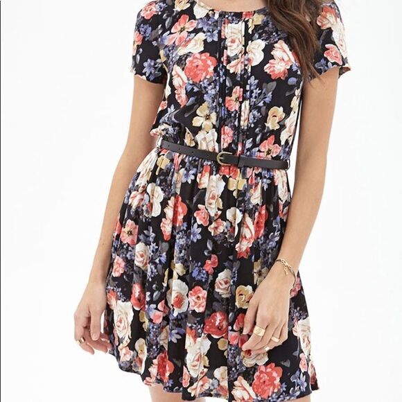 ✨F21 Floral Mini Dress✨ - Picture 1 of 4